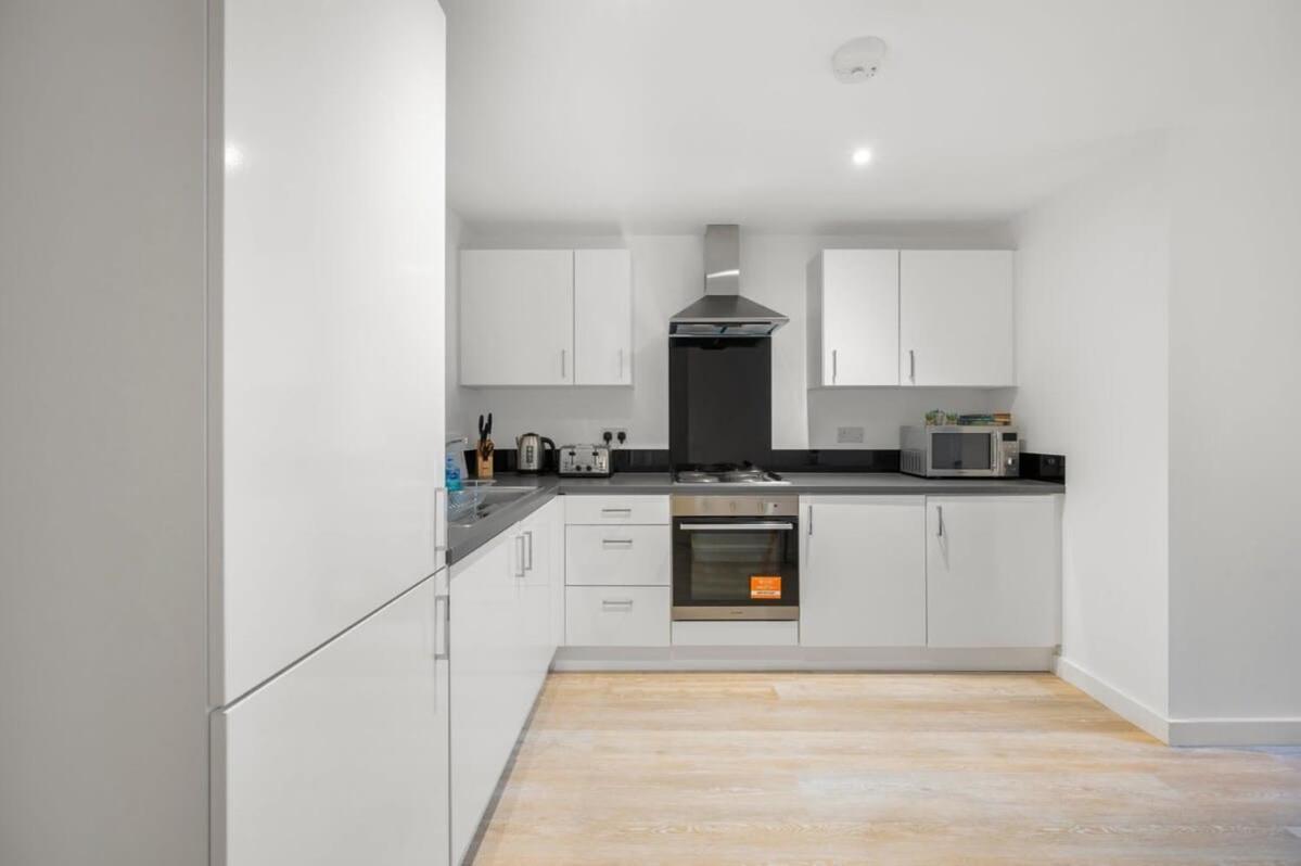 A Lovely 2 Bedroom Apartment In The Heart Of Preston Preston  Eksteriør bilde